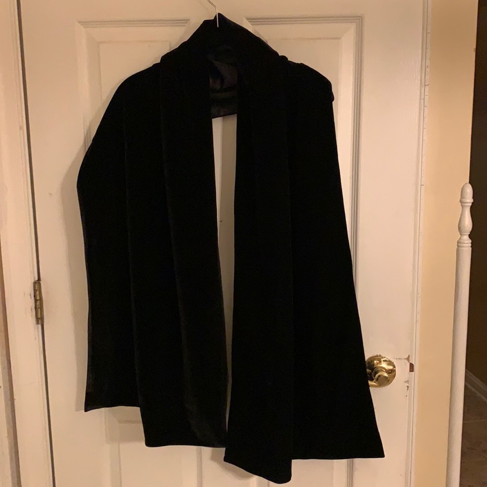 Velvet/satin Wrap